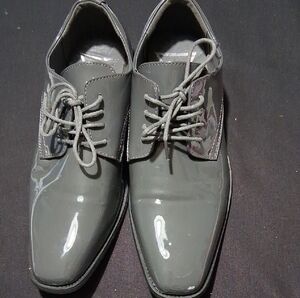 Glossy Gray Derby Shoes with Patent Finish